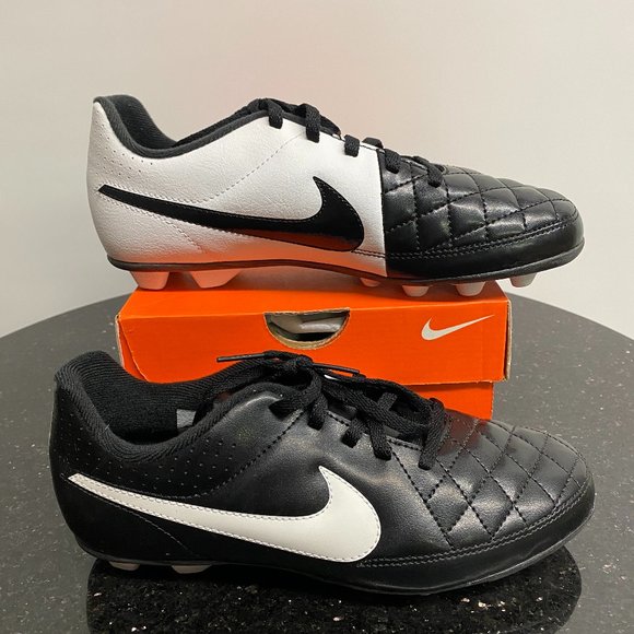 Youth Nike JR Tiempo Rio II FG-R Soccer Cleats - Picture 1 of 5